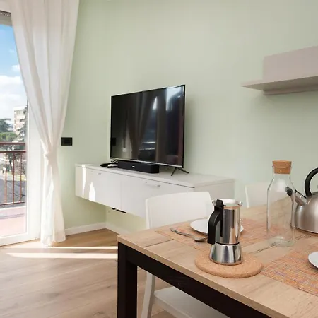 Flats4rent Mameli 140 Apartament
