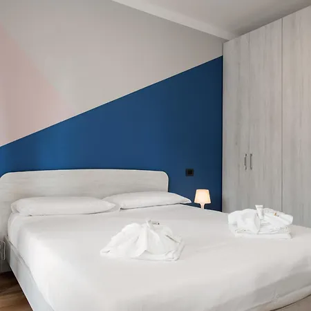 Flats4rent Mameli 140