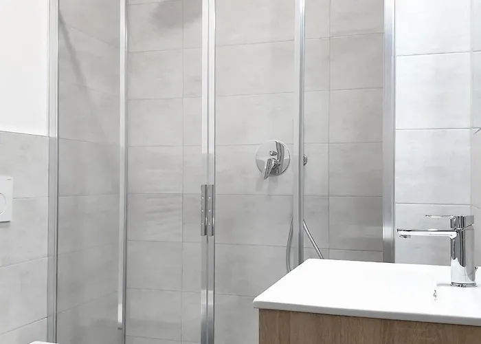 Flats4rent Mameli 140 דירה ורונה
