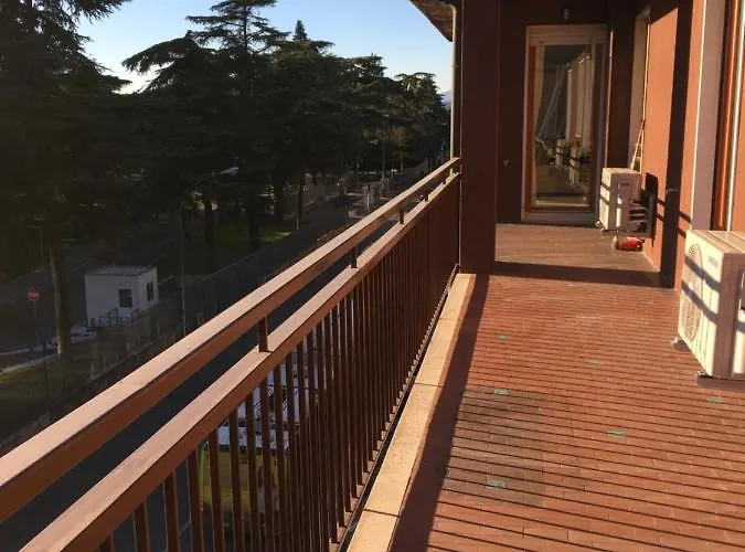 דירה Flats4rent Mameli 140