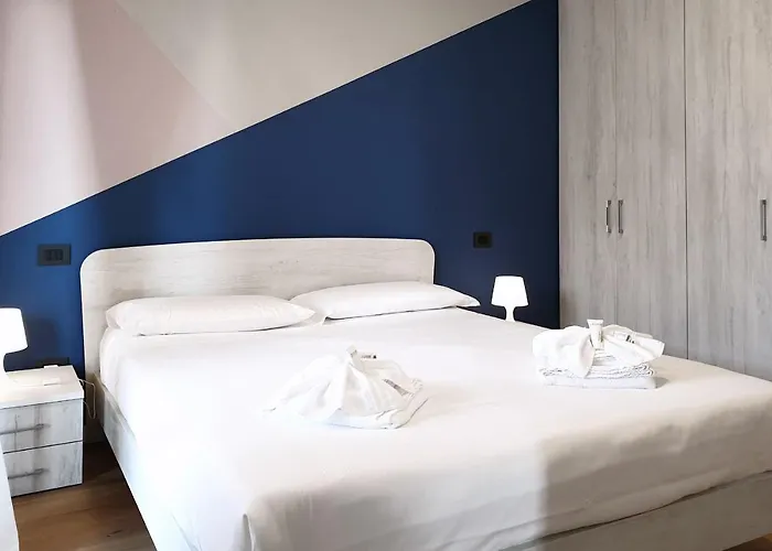 Flats4rent Mameli 140 ורונה